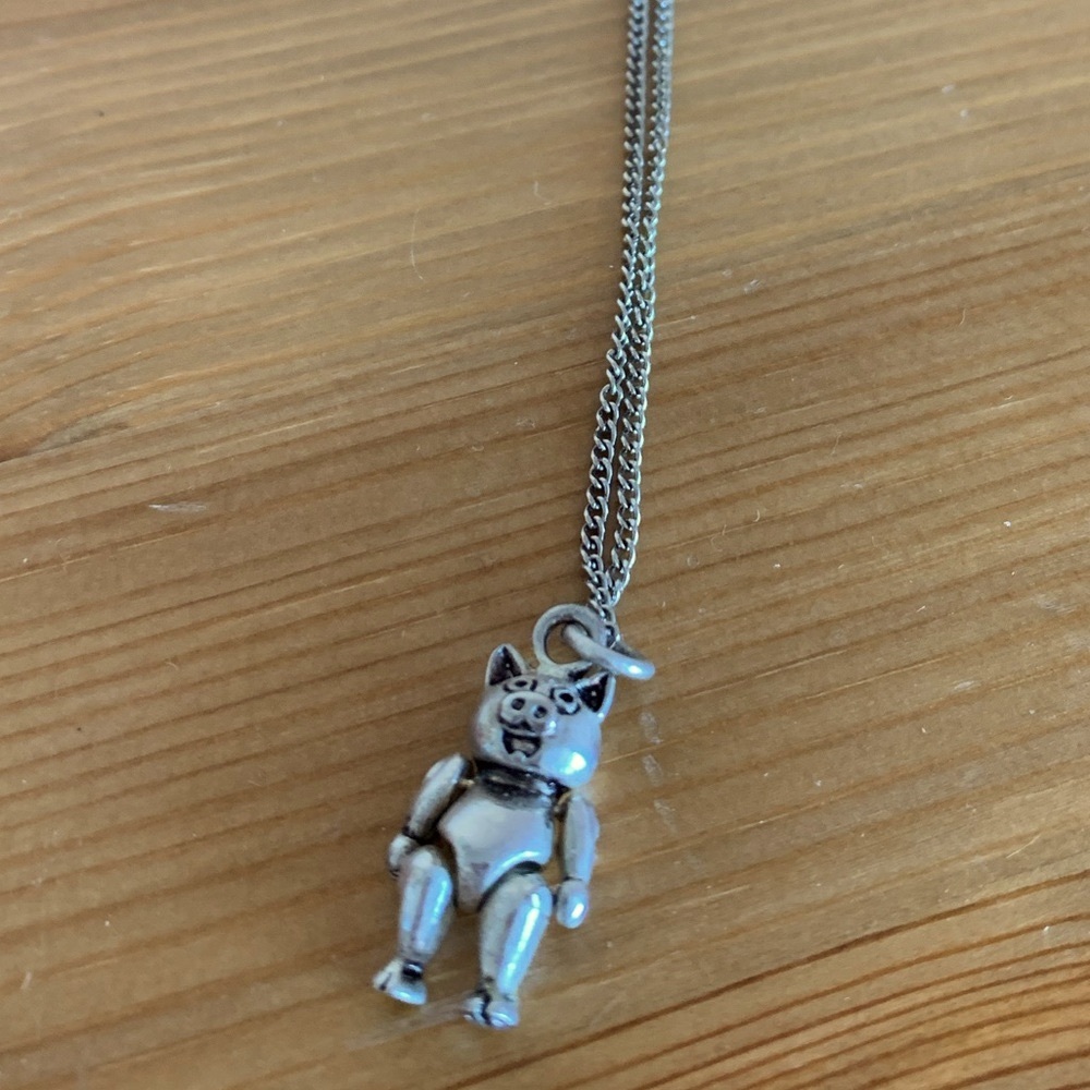 Silver Tone Pig 🐷 Necklace